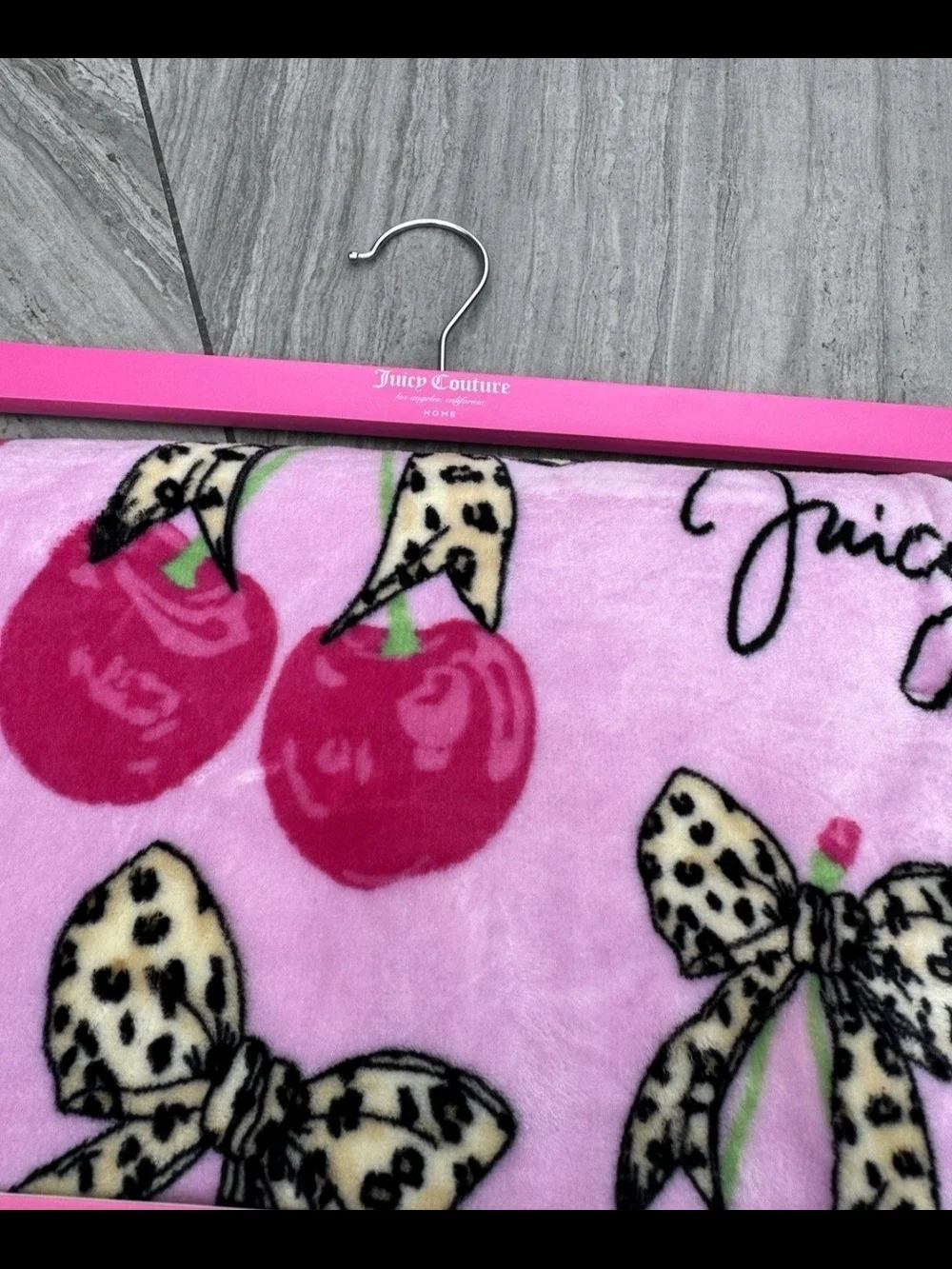 Juicy Couture Pink Cherry & Leopard Bow Plush Ovetsized Throw Blanket